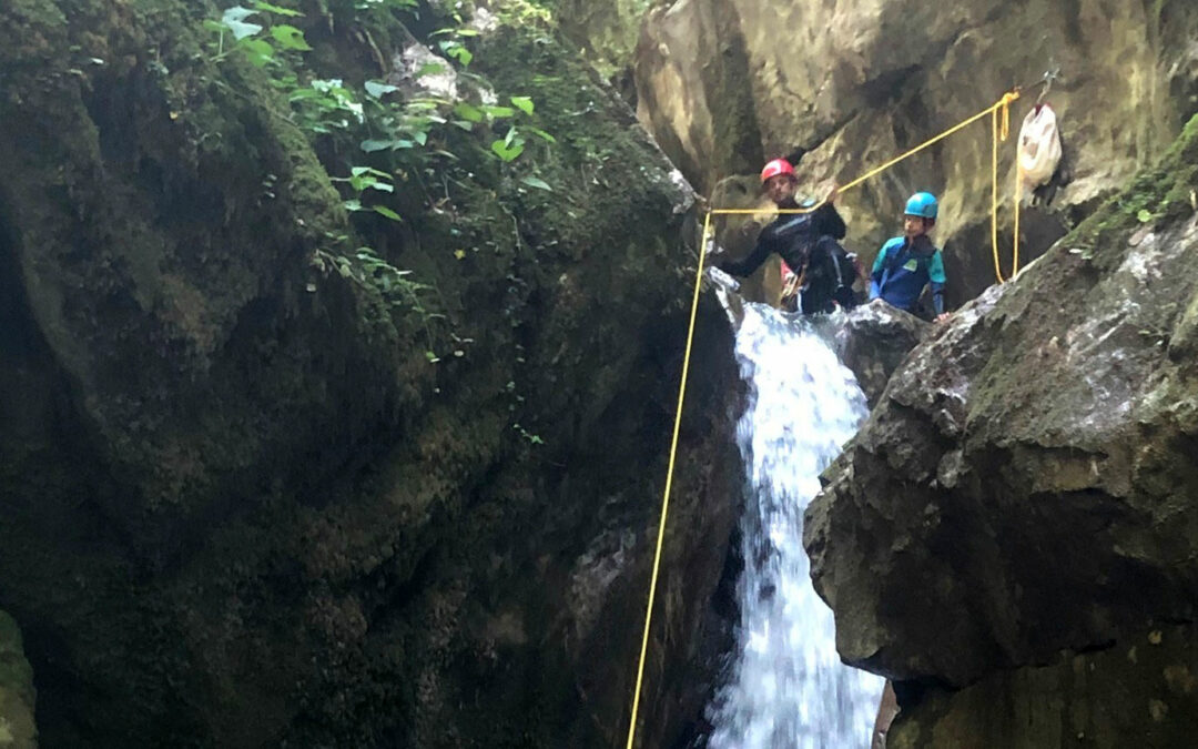 canyon-du-furon-haut-canyoning-school-1-pano