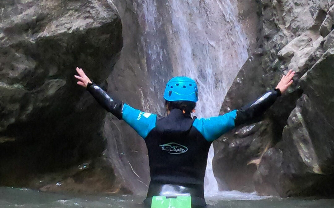canyon-d-angon-decouverte-canyoning-school-3