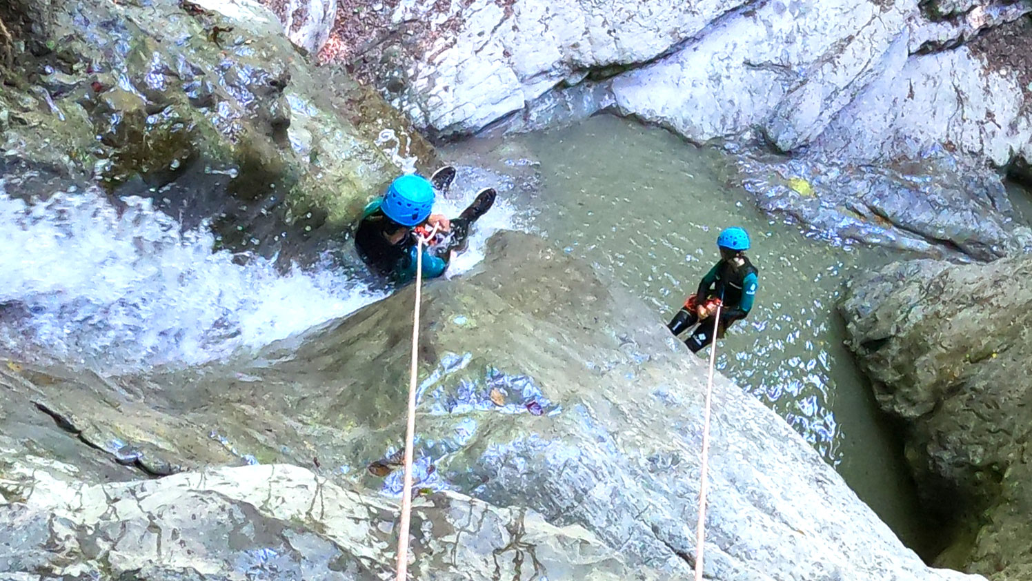 canyon-d-angon-decouverte-canyoning-school-6