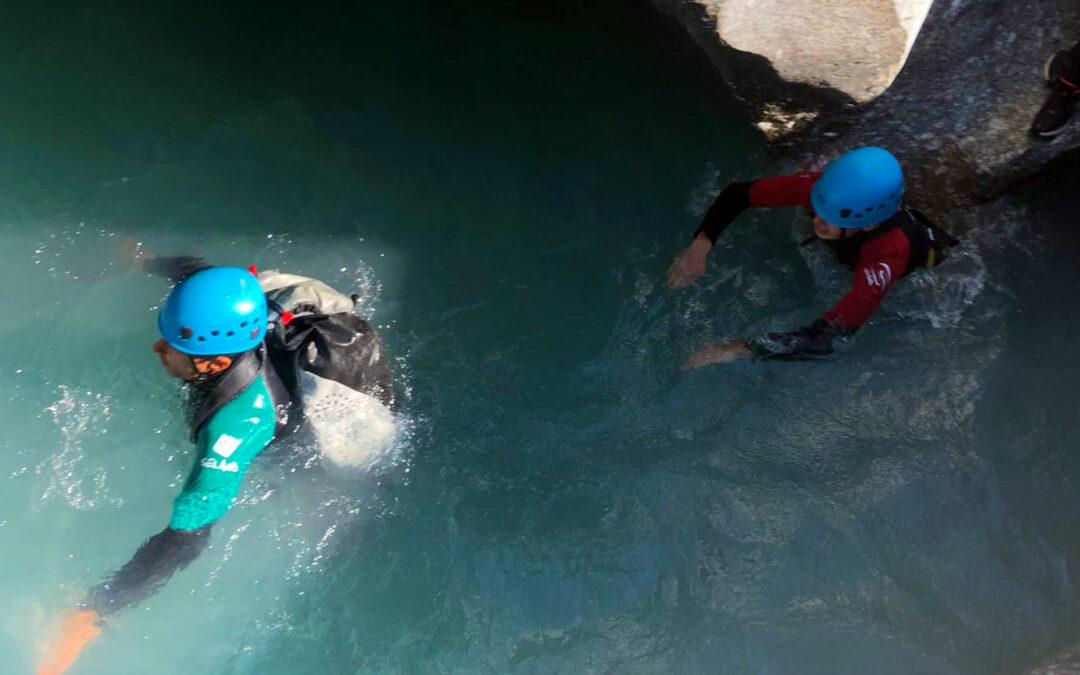 canyon-de-l-ecot-canyoning-school-4-pano
