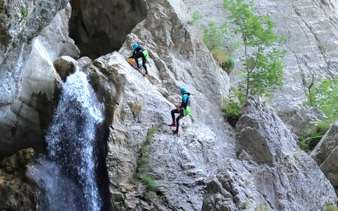 canyon-des-ecouges-haut-canyoning-school-5-pano