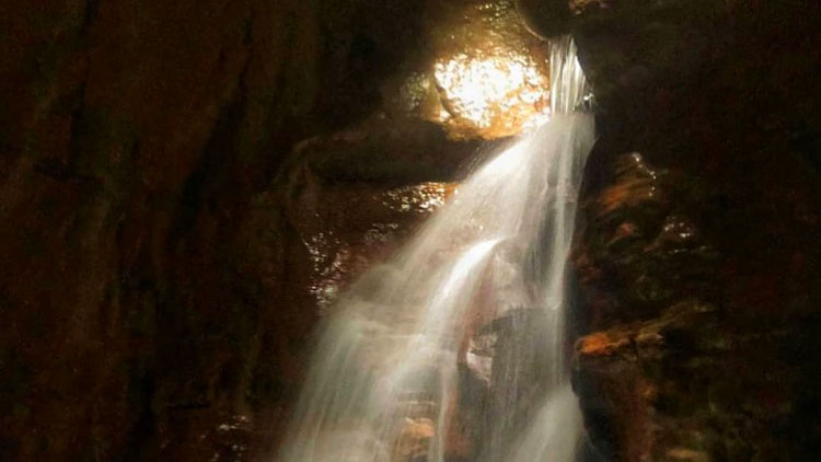 canyon-du-groin-canyoning-school-2-pano