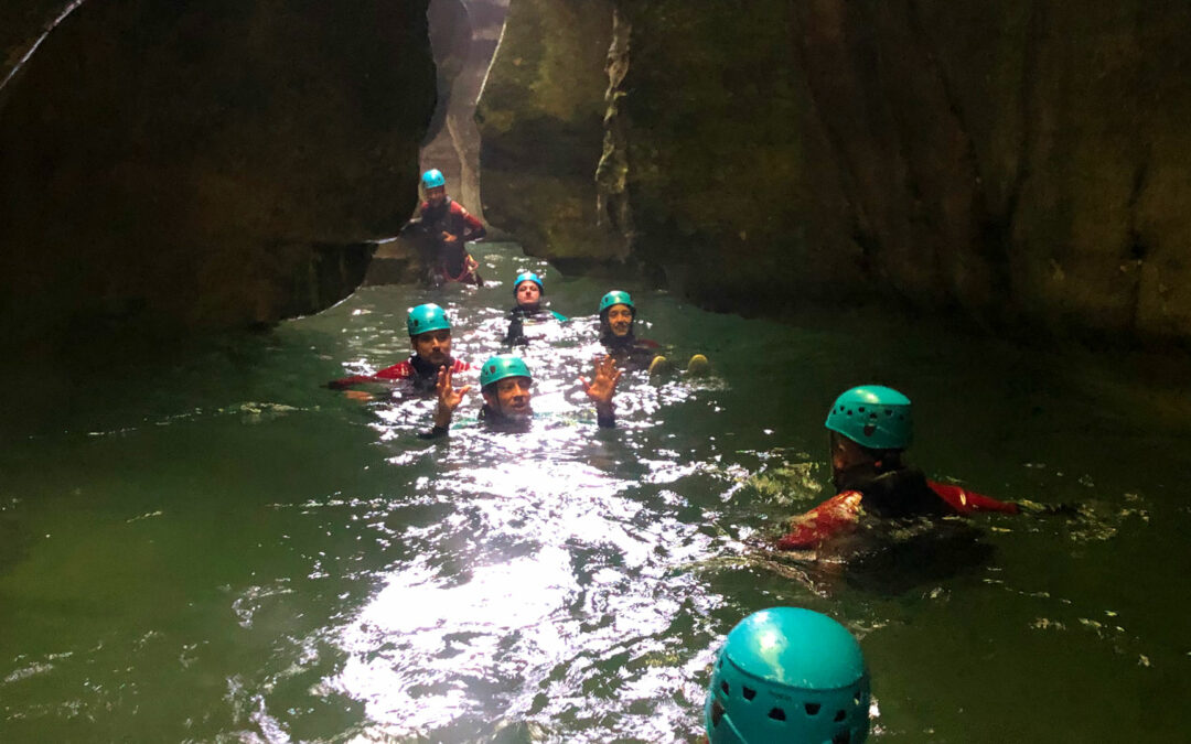 canyon-du-groin-canyoning-school-6-pano