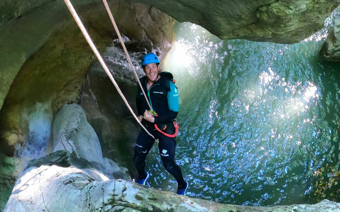 canyon-du-pont-du-diable-canyoning-school-2-pano