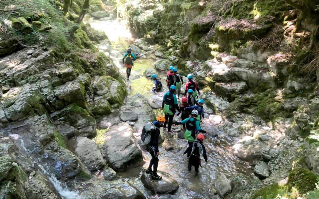 canyon-du-pont-du-diable-canyoning-school-4-pano