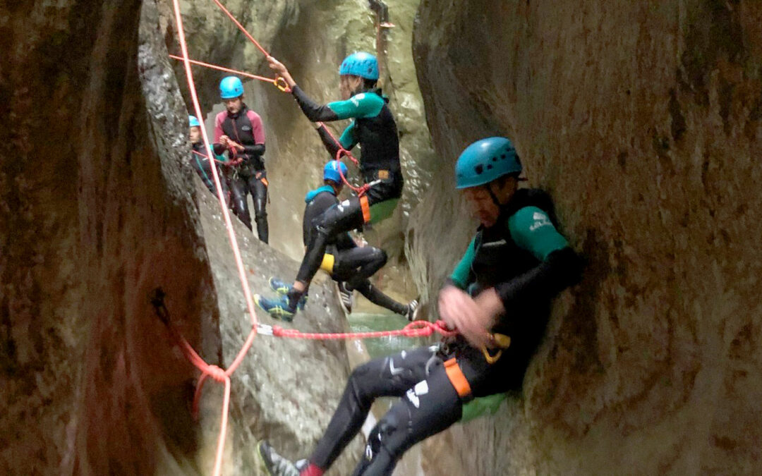 canyon-du-pont-du-diable-canyoning-school-5-pano